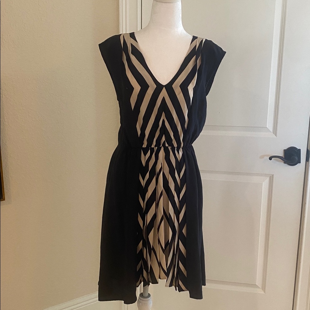 Akiko Silk Black and Tan Chevron Dress